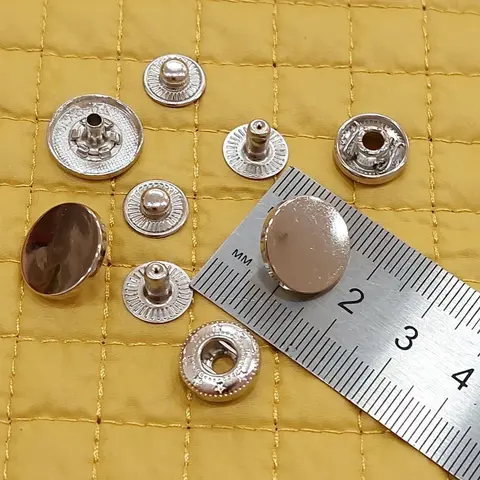 Кнопки Brass, 15 мм